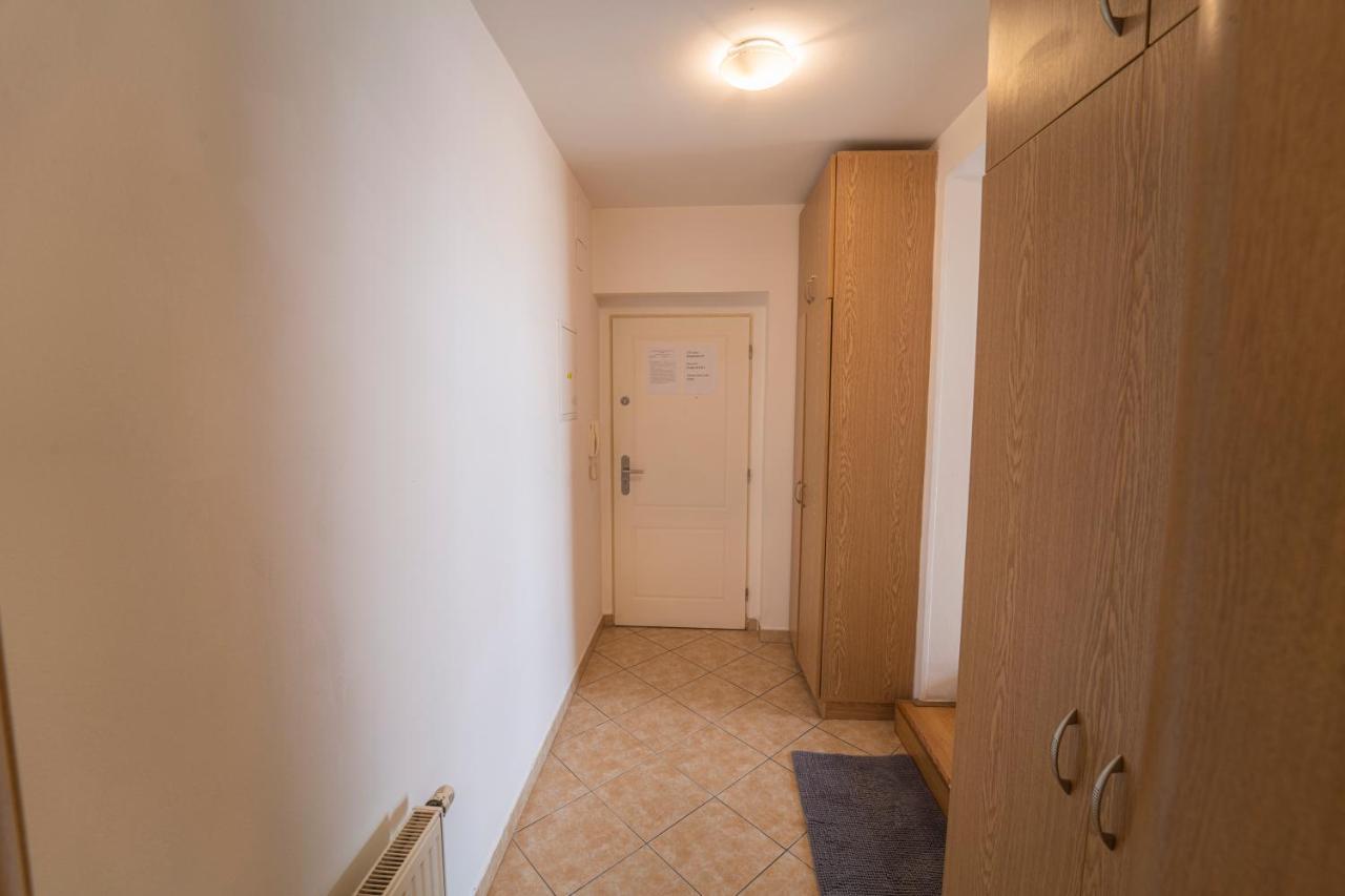 Free Parking- Cozy Apartment In Historical Building Center Praha Bagian luar foto